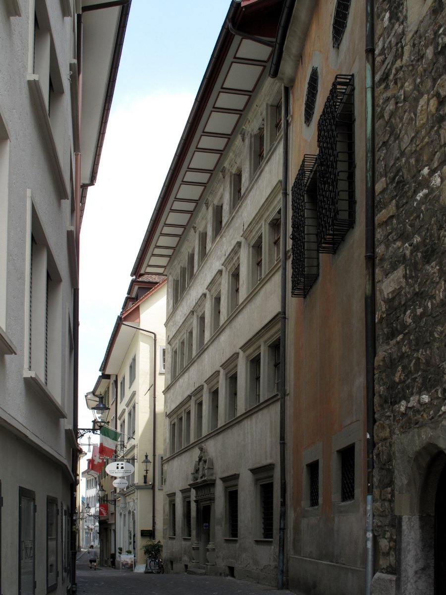 Дом Ам-Рин (Am-Rhyn-Haus) на Furrengasse в Люцерне - музей Пикассо