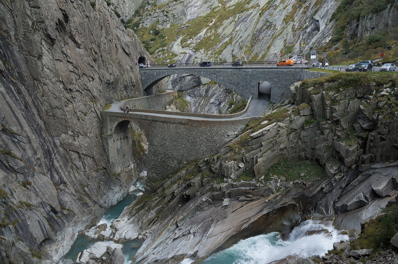 Андерматт (Andermatt), Швейцария - путеводитель по городу, перевал Сент-Готтард. Путеводитель по Швейцарии, города Швейцарии
